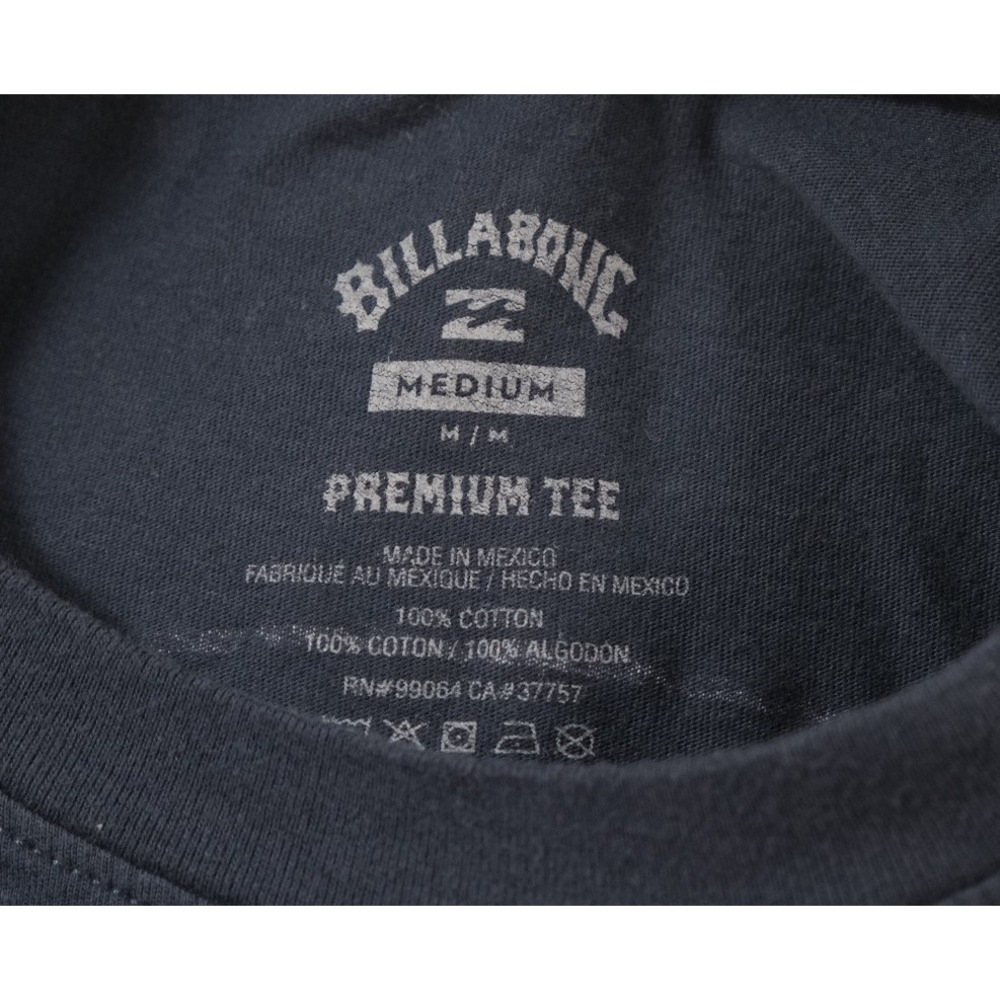 Billabong T Shirt Mens Medium Navy Blue Premium Tee Graphic Logo Surf - Picture 6 of 6